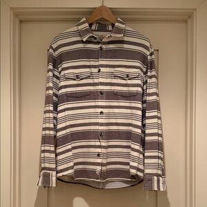 Marine Layer Men’s Striped Flannel Shirt Jacket -  Grey and White - Medium - USA
